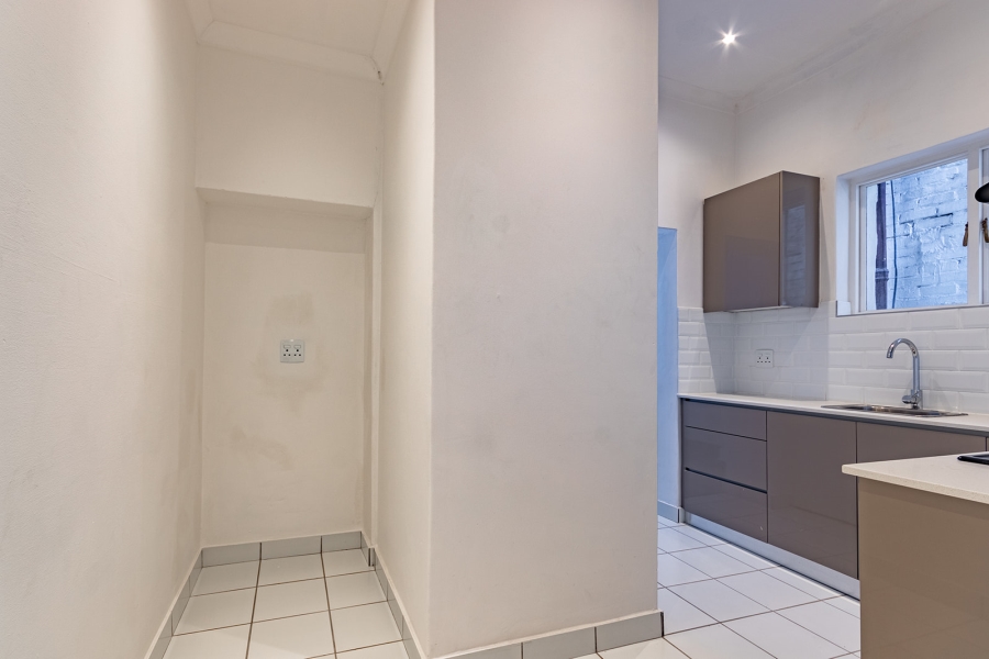 1 Bedroom Property for Sale in Cape Town City Centre Western Cape